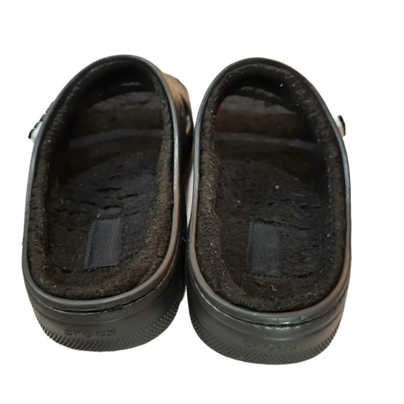 **SOLD** Crocs Adult Classic Cozzzy Sandals - Picture 6 of 9